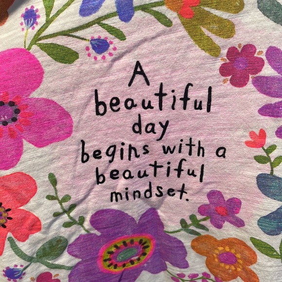 Natural Life Tank - Picture 2 of 4